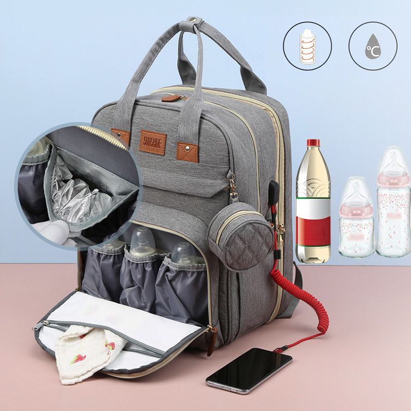 👩‍👧️ Multi-Functional: Mom & Baby Travel Mate!