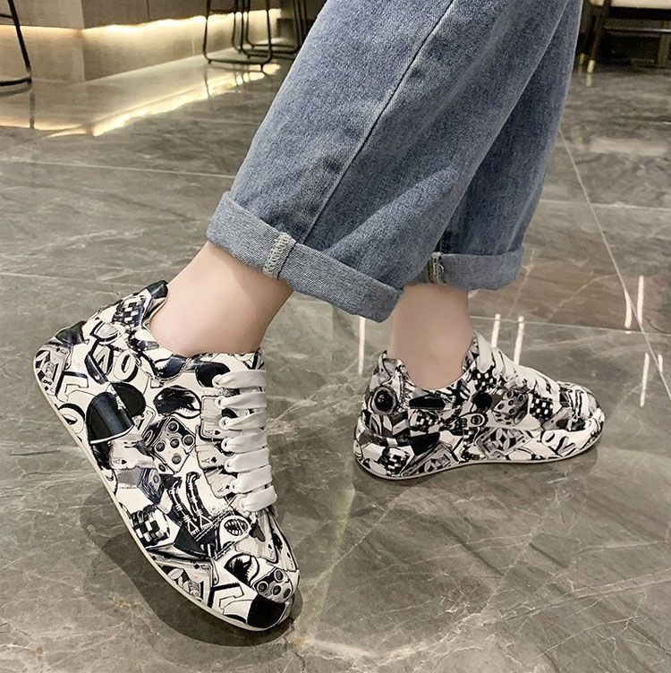 Fall Hot Sale🔥Graffiti Casual Sneakers