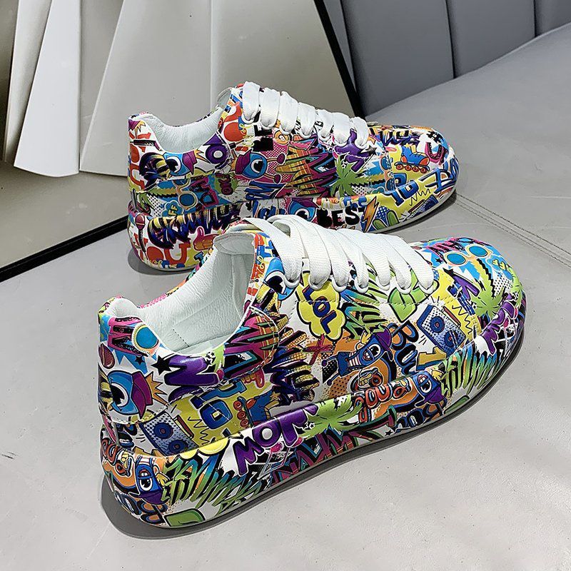 Fall Hot Sale🔥Graffiti Casual Sneakers