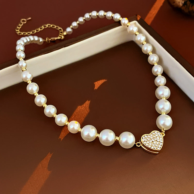 Elegant Pearl Heart Choker Necklace