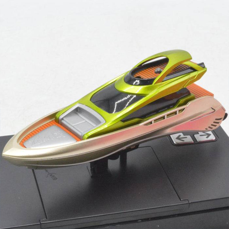 Mini 2.4G RC High-Speed Boat with LED Lights